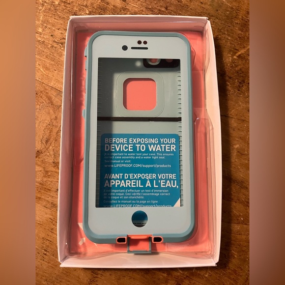 iPhone 7/8 LifeProof Case - Picture 6 of 12